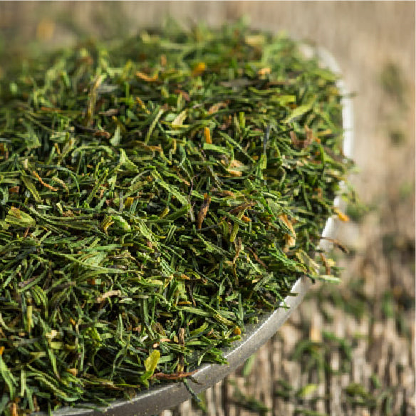 Dried dill weed ready for spice use in a shallow bowl